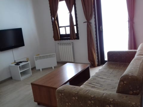 TV and multimedia, Living room, internet