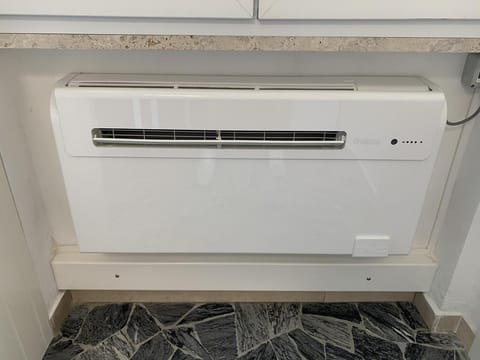 Indipendent Blue Apartment in Veneto