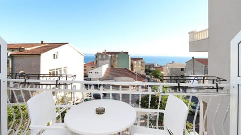 View (from property/room), Balcony/Terrace, Sea view