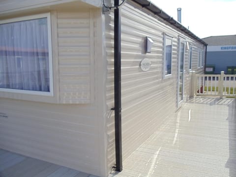Dees Caravan lettings. Kingfisher Oak 1059 House in Ingoldmells