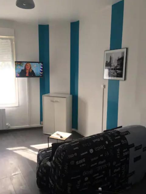 Studio 2 Apartment in Valenciennes