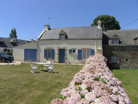 Ty Bétahon - 200m de la plage Apartment in Brittany