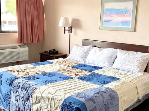 REGENCY INN Motel in Fern Park