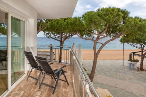 Property building, Balcony/Terrace