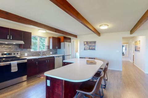 Baydream House in Westport