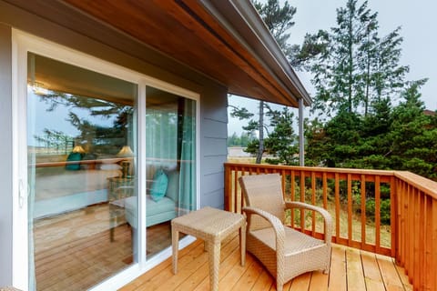 Baydream House in Westport