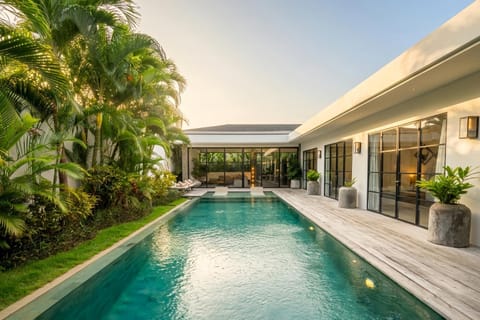Property building, Pool view, Pool view, Swimming pool, Swimming pool