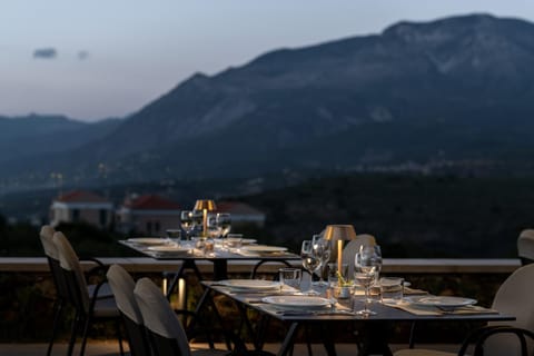 Restaurant/places to eat, Natural landscape