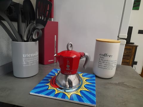 Coffee/tea facilities, Kitchen or kitchenette