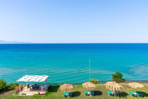 Spring, Day, Natural landscape, Beach, Sea view, sunbed