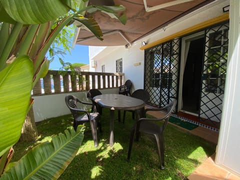 Garden, Balcony/Terrace