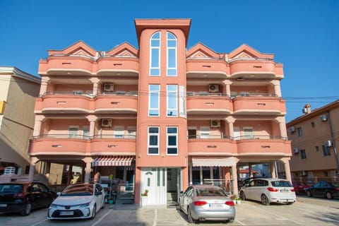 Property building, Day, Street view, Location, Parking