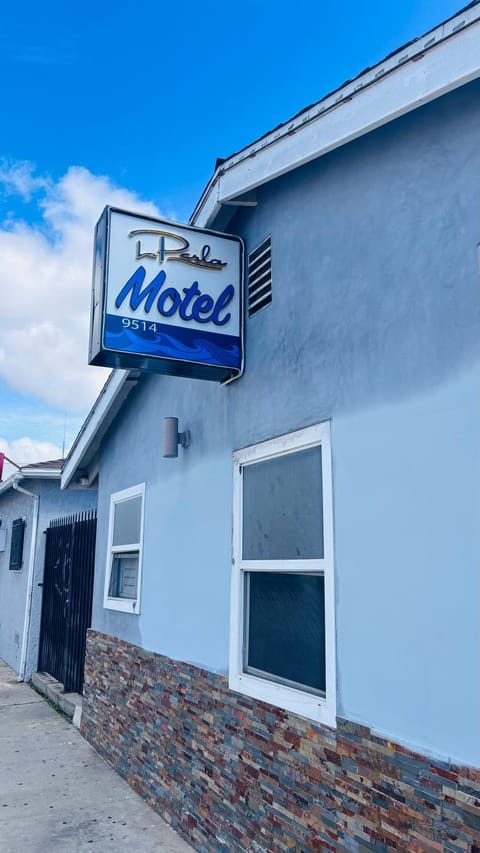 Logo/Certificate/Sign