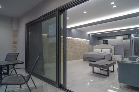 Balcony/Terrace, Living room, Seating area, Bedroom