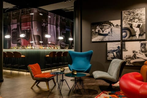 Lounge or bar