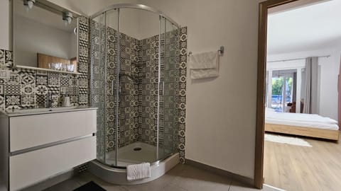 Neferprod Apartments - IS - CAM 08 Apartment in Timisoara