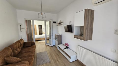 Neferprod Apartments - IS - CAM 08 Apartment in Timisoara