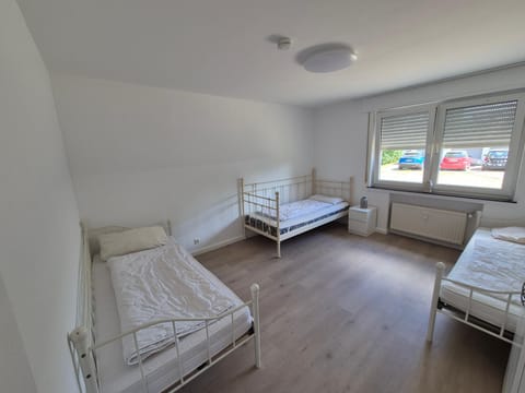 Ferien- und Monteurwohnung Nähe Troisdorf Bahnhof Apartment in Rhineland-Palatinate