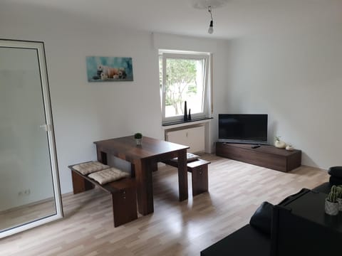 Ferien- und Monteurwohnung Nähe Troisdorf Bahnhof Apartment in Rhineland-Palatinate
