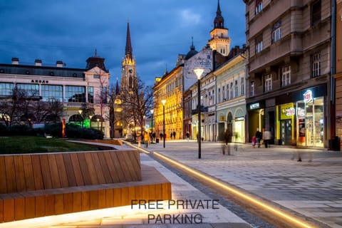 Night, City view, Street view, Location