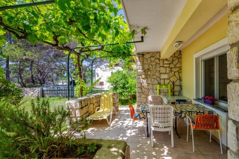 Patio, Facade/entrance, Balcony/Terrace