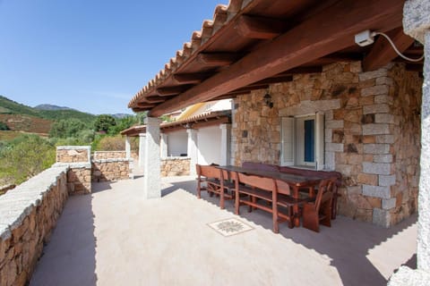 Appartamento immerso nel verde Apartment in Sardinia