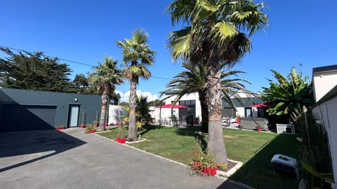 Maison de 102m² sur terrain clos terrasse Jacuzzi House in Brittany