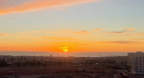 View (from property/room), City view, Sea view, Sunset