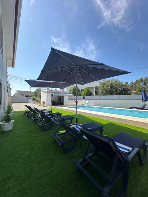 Day, Pool view, Swimming pool, Swimming pool, sunbed