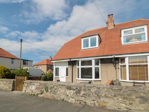 Hazonleigh House in Seahouses