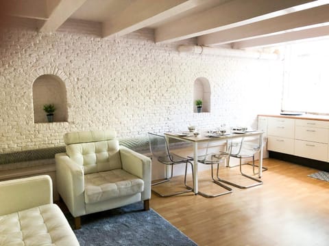 Living room, Seating area, Dining area