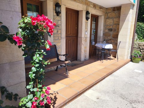 Property building, Balcony/Terrace