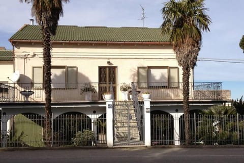 Relax tra campagna, mare e montagna House in Abruzzo