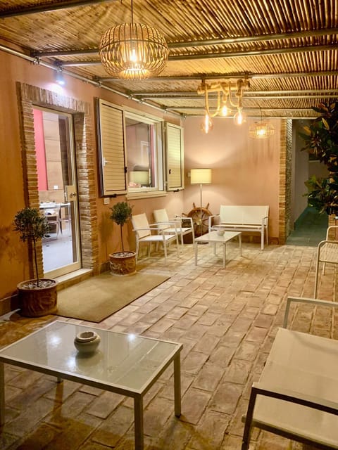 Property building, Garden, Breakfast