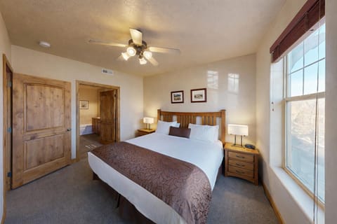 Foxpoint condo Apartment in Snyderville