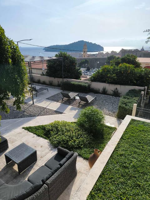 Garden, City view