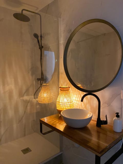 Shanti Rooms Bed and Breakfast in Valencia