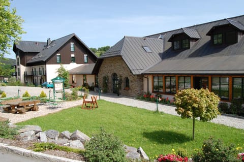 Facade/entrance, Garden