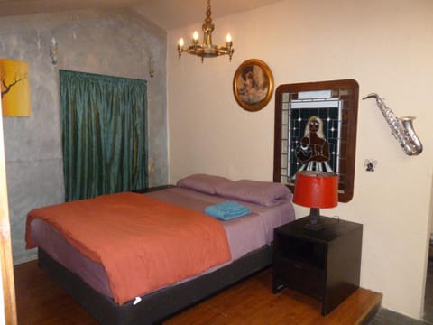 Hillmont paradise Apartment in Oakland