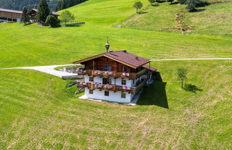 Property building, Spring, Natural landscape, Summer
