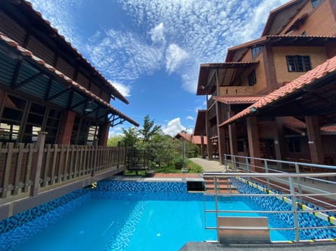 Property building, Swimming pool