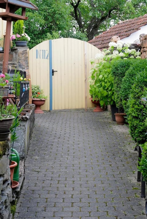 Das Kartenhaus House in Trier-Saarburg