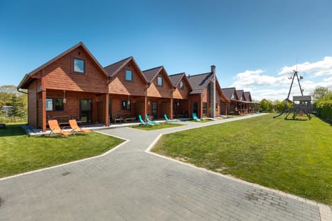 Shower, Property building, Bathroom