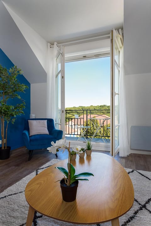 Appartement cosy 2 chambres à 10 min de Disneyland Parking gratuit Apartment in Magny-le-Hongre