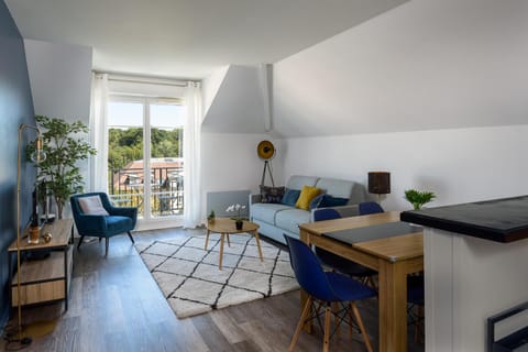 Appartement cosy 2 chambres à 10 min de Disneyland Parking gratuit Apartment in Magny-le-Hongre