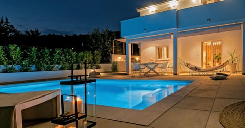 Marula holiday home - with heated pool House in Šibenik-Knin County, Croatia