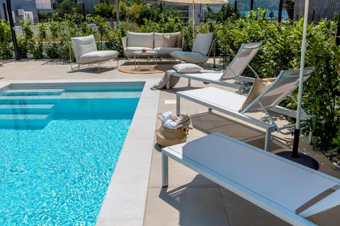 Marula holiday home - with heated pool House in Šibenik-Knin County, Croatia