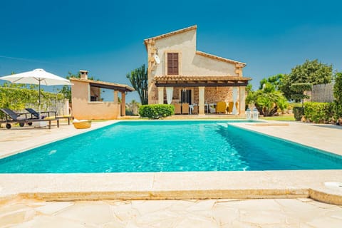 Property building, Swimming pool, Swimming pool