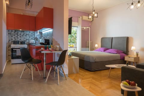 Bed, Kitchen or kitchenette, Living room, Photo of the whole room, Seating area, Dining area, Bedroom, air conditioner