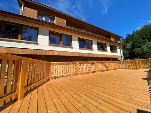 Property building, Balcony/Terrace